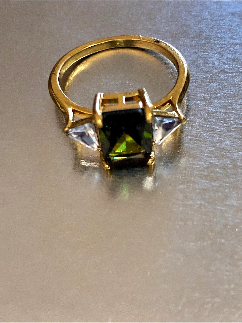 Green Gemstone Gold-Tone Ring Like New